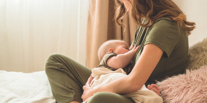 মায়ের বুকের দুধে শিশুর কি কি উপকারিতা?